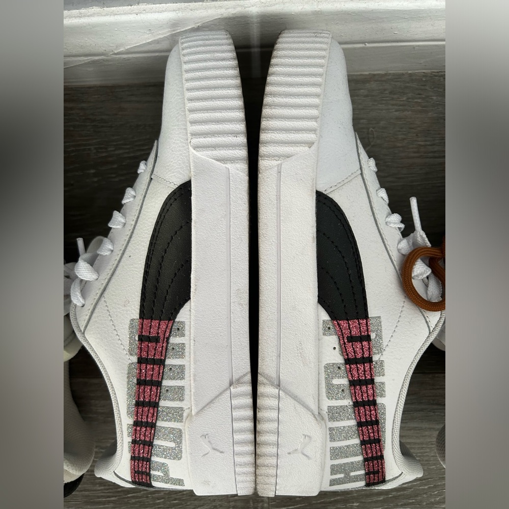 Puma sneakers